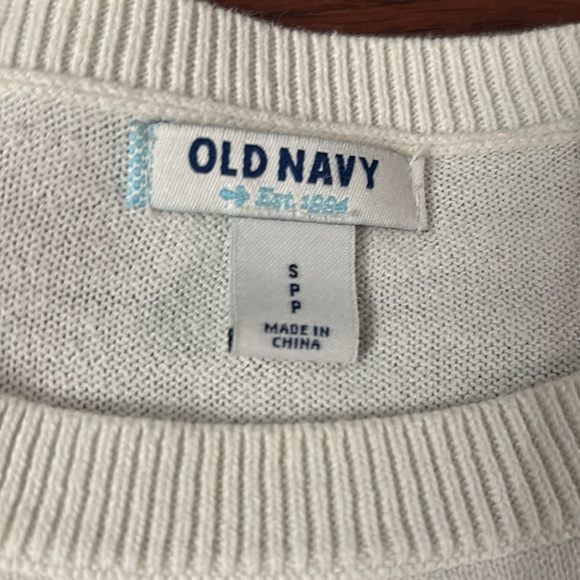 Old navy - Picture 2 of 2